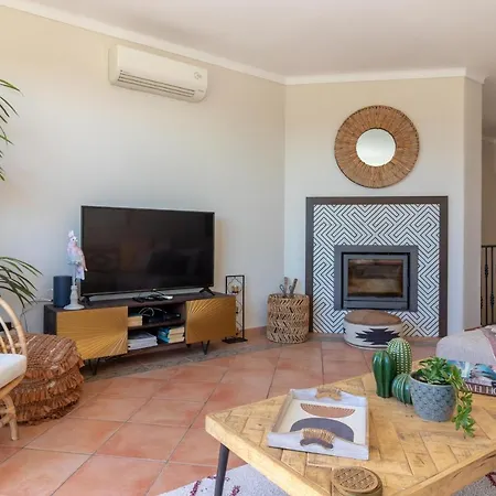 Hébergement de vacances Front Line Townhouse Nº6 In Ferragudo, Sea Views Ferragudo (Faro)